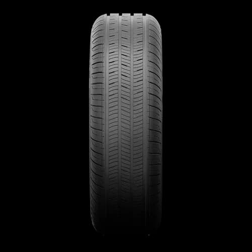 Kumho Solus TA31 tire — tread view