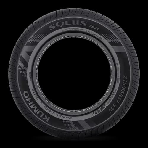Kumho Solus TA31 tire — side view