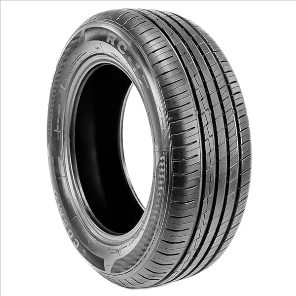 Cosmo RC-17 215/55R16 tire