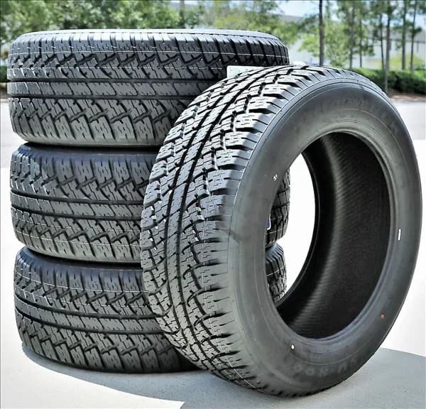 Maxtrek SU /T LT33X12.50R18 tire