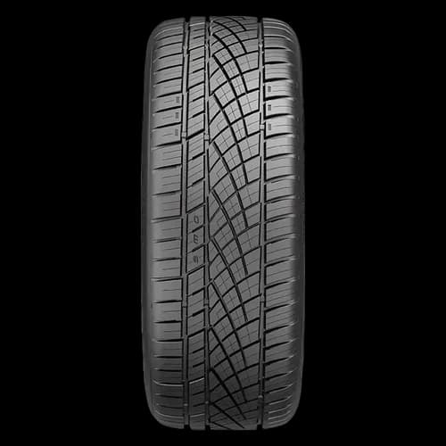 Continental Extremecontact DWS06 Plus tire — tread view