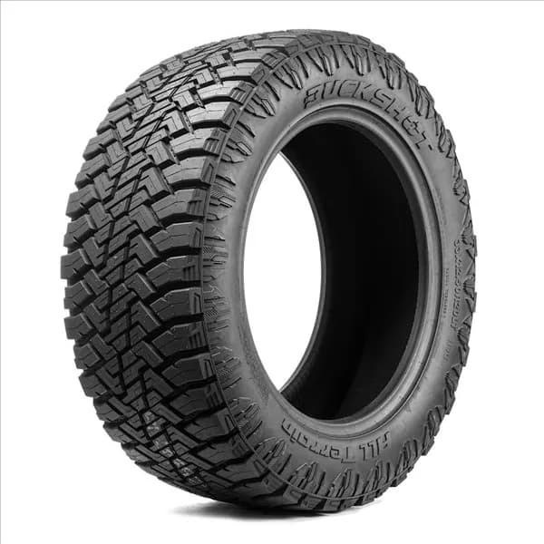 Buckshot A/T LT275/65R18 tire
