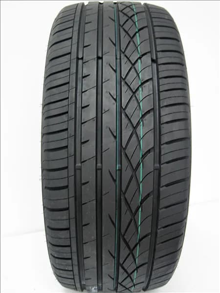 Comforser CF4000 255/55ZR19 tire