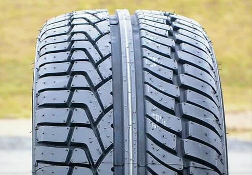 Forceum Heptago SUV 235/55R18 tire