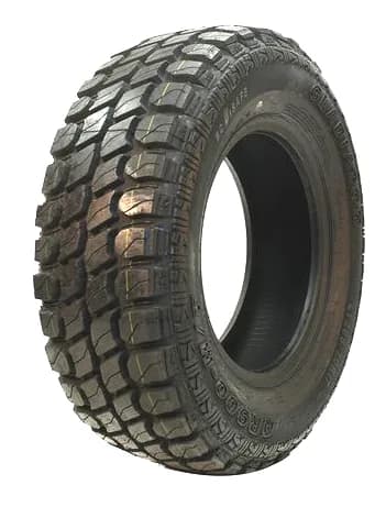 Gladiator QR900 M/T ROBEL LT275/65R18 tire