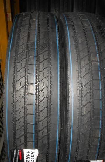 Onyx HO126 TRAILER 295/75R22.5 tire