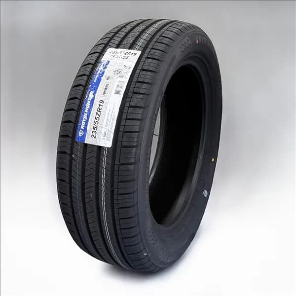Royalhunter Royaltour Pro 205/45ZR17 tire
