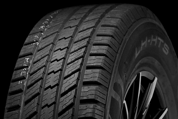 245/65R17 LIONHART LH-HTS 107T thumbnail 1