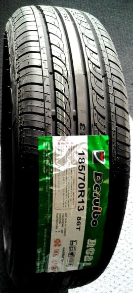 205/60R15 DERUIBO RC21 91V 320-A-A