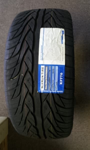 245/35R20 WINRUN KF770 1